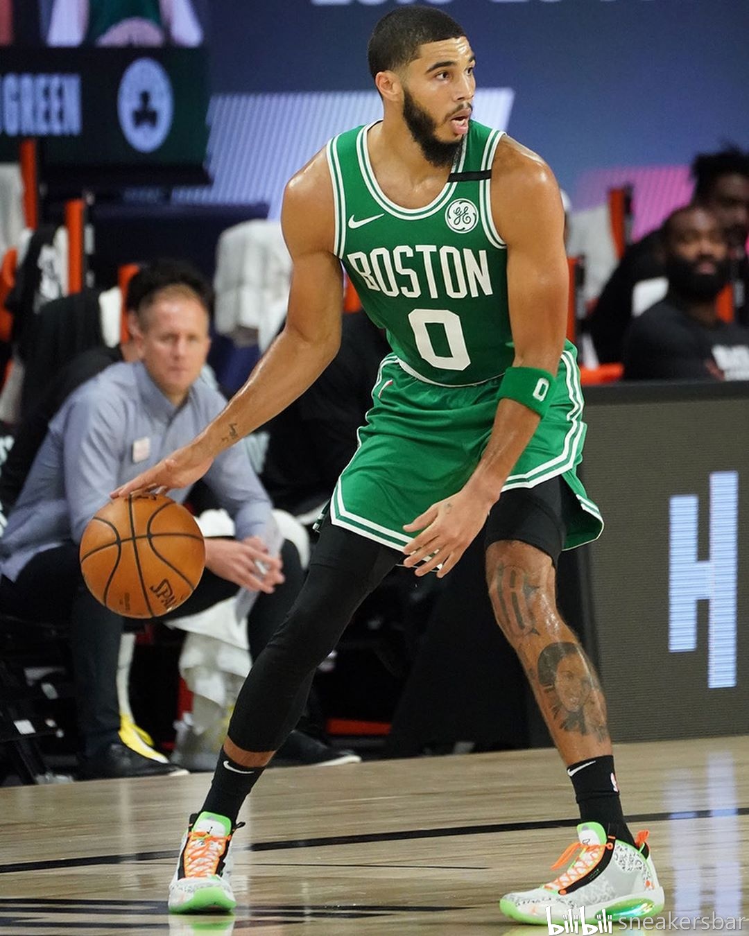 制胜的幕后 制胜的幕后