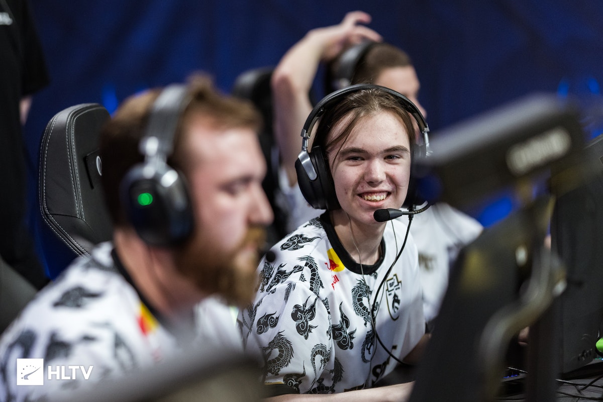 权益因位置 权益因位置