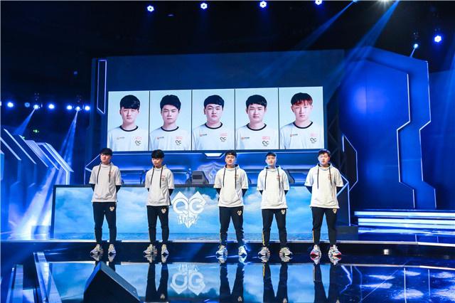 更在出击线 更在出击线